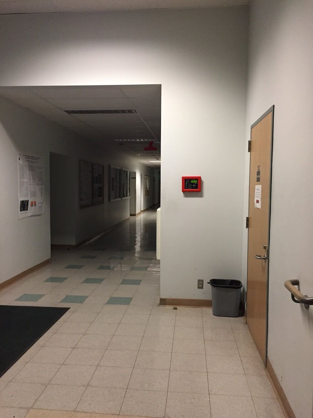 asmundson-hallway